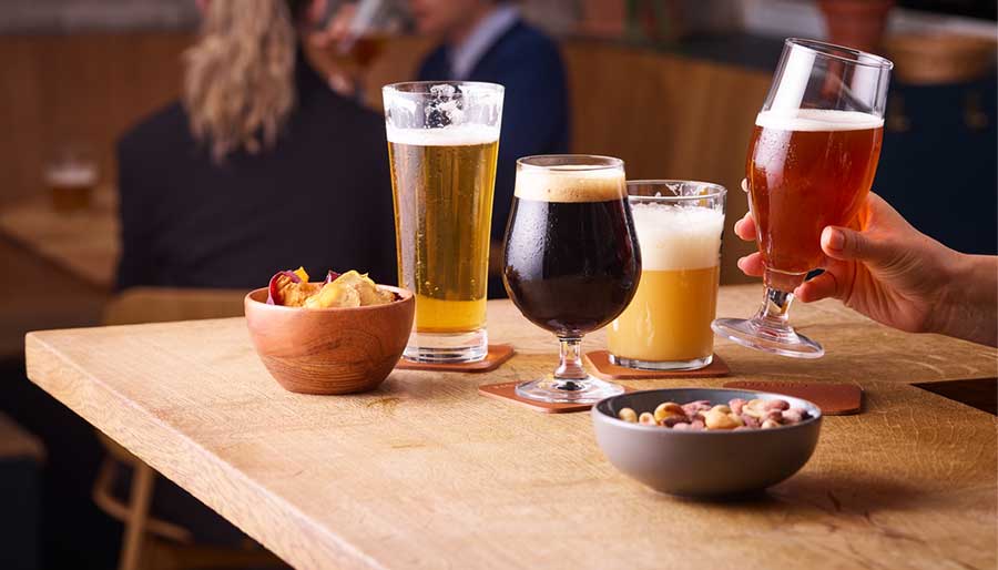 Beers-and-snack-in-a-bar-1-900x514
